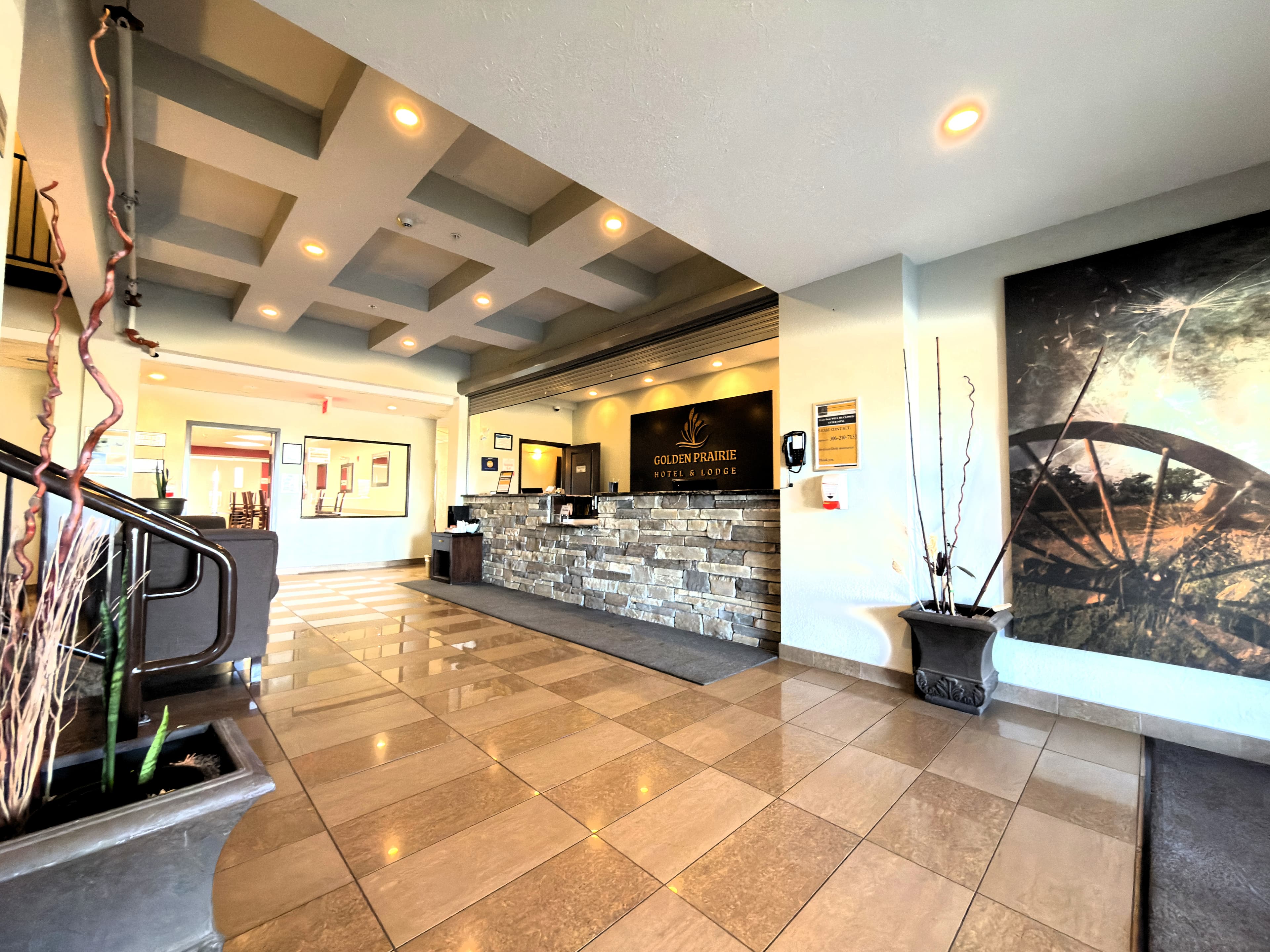 Golden Prairie Hotel reception and lobby