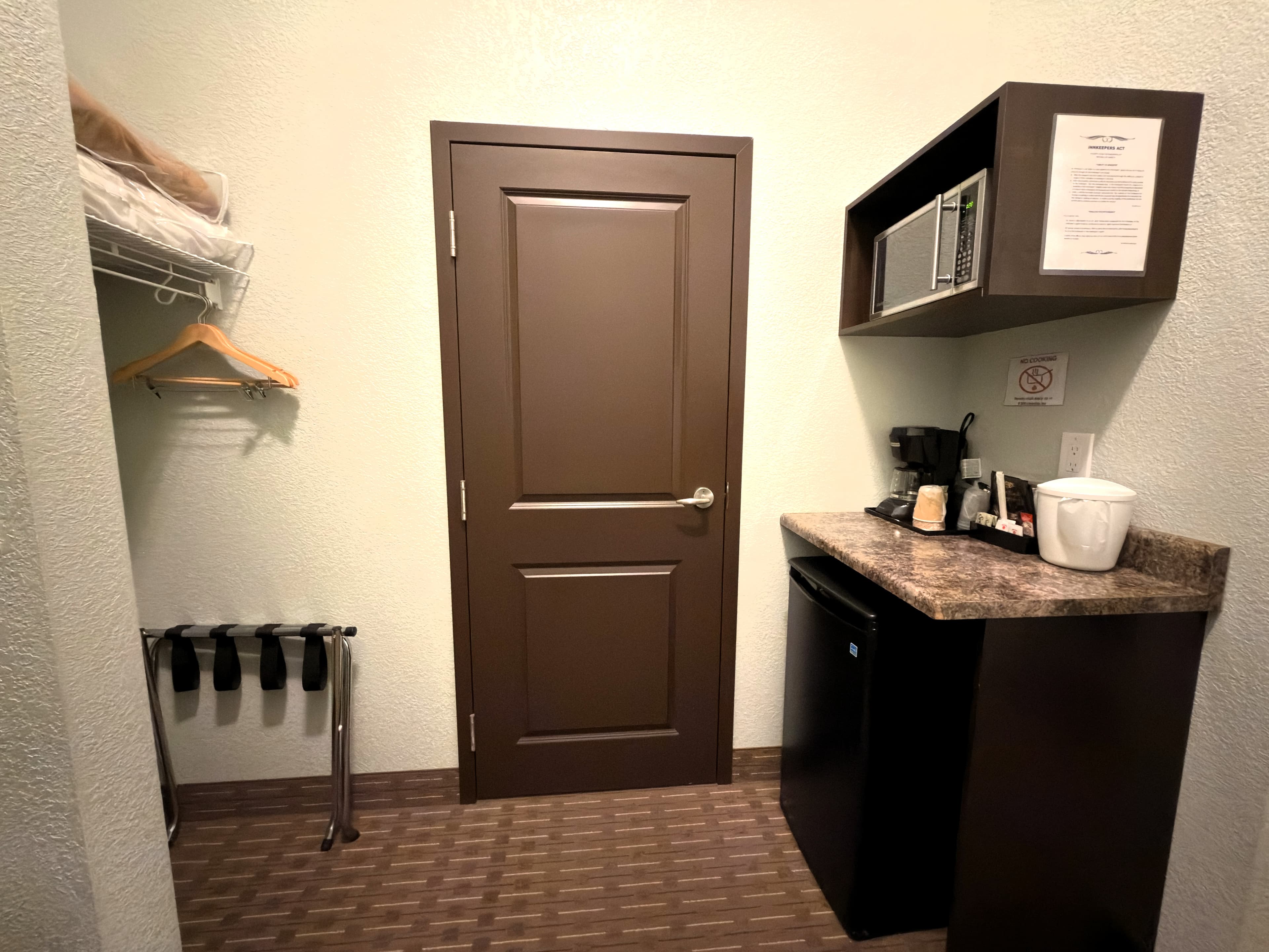 Executive Suite – Living Area